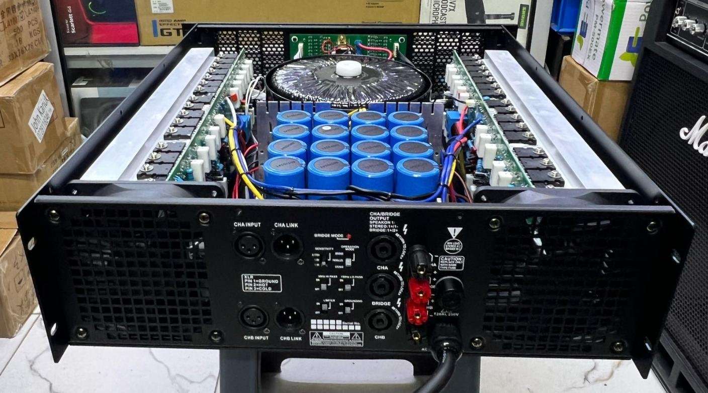 Crest Audio CA12 Power Amplifier | Price in Kenya - Image 2