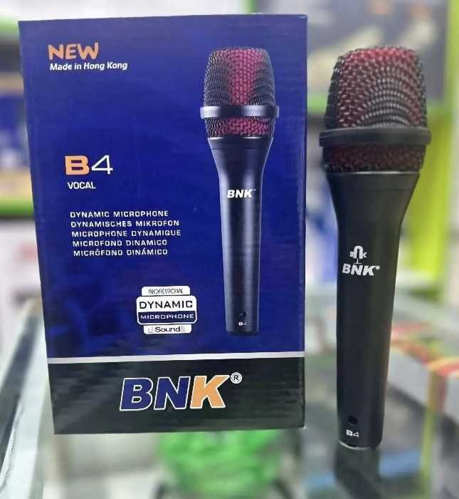 BNK B4 Professional Wired Dynamic Vocal Microphone – High Clarity Sound