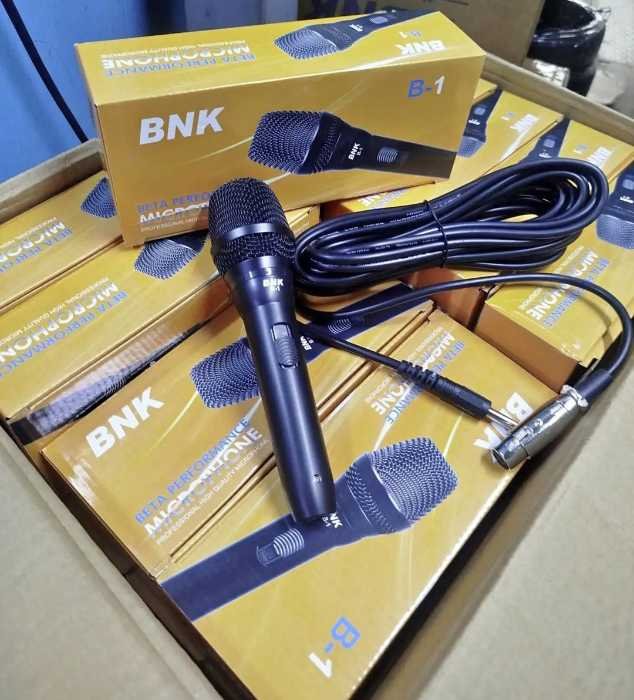 BNK B-1 Professional Wired Dynamic Microphone – High-Fidelity Vocal Mic