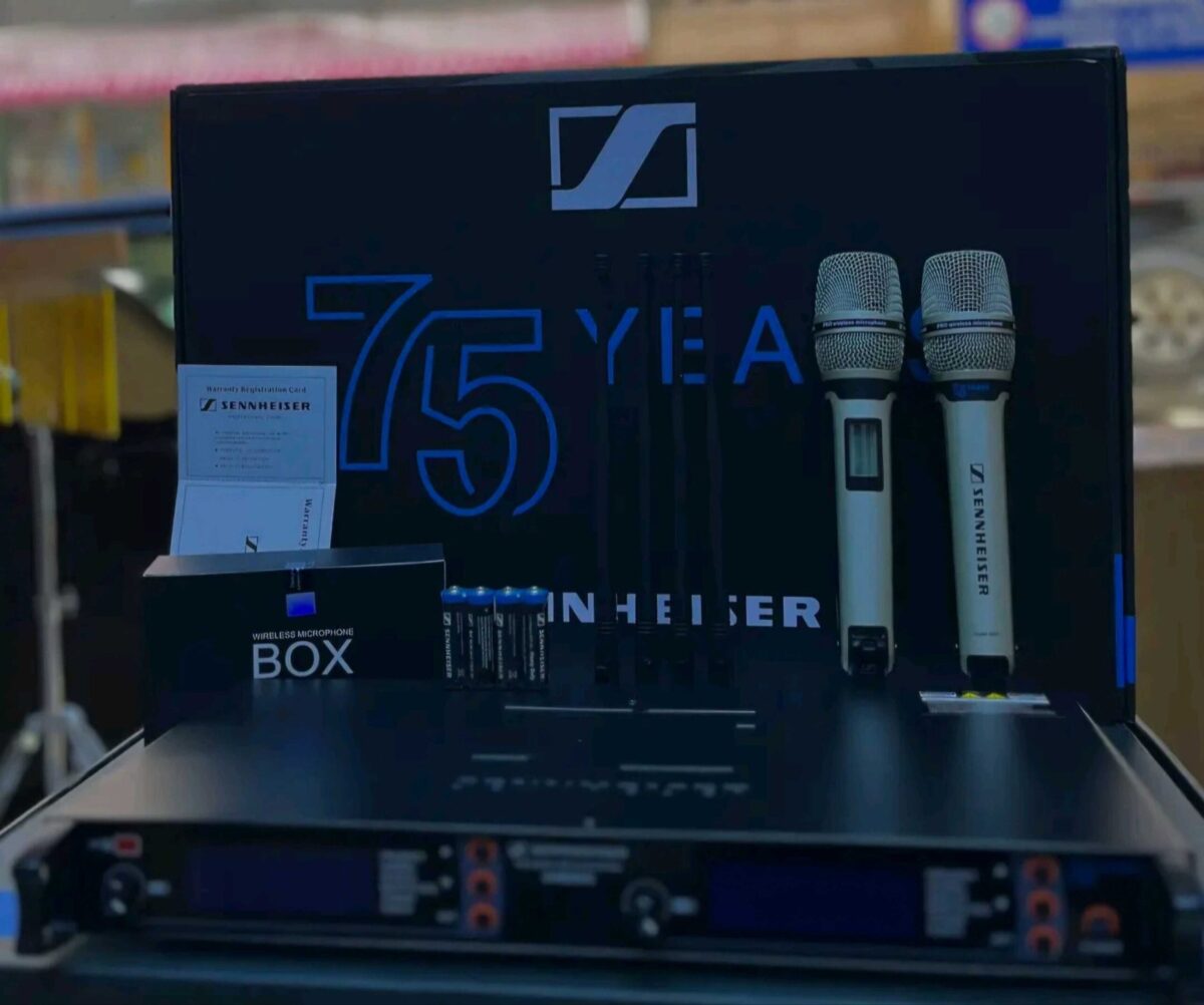 Sennheiser SKM 9000 Dual Channel Wireless Microphone system