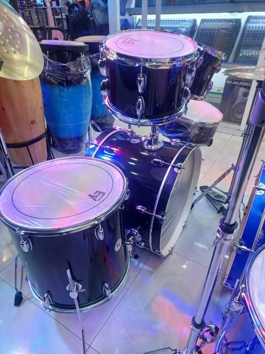 EV 5-Piece Complete Acoustic Drum Set - Black