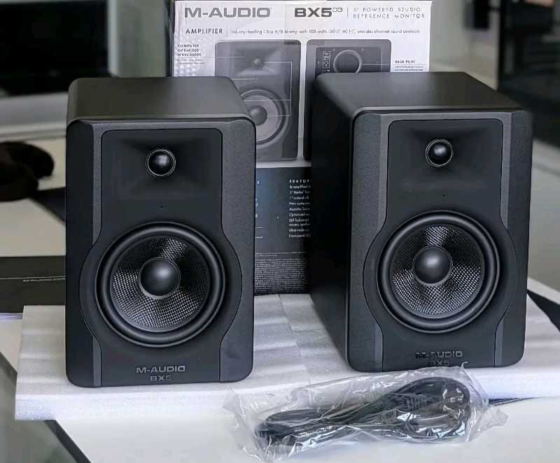 M-Audio BX5 D3 Powered Studio Reference Monitor | Professional Audio