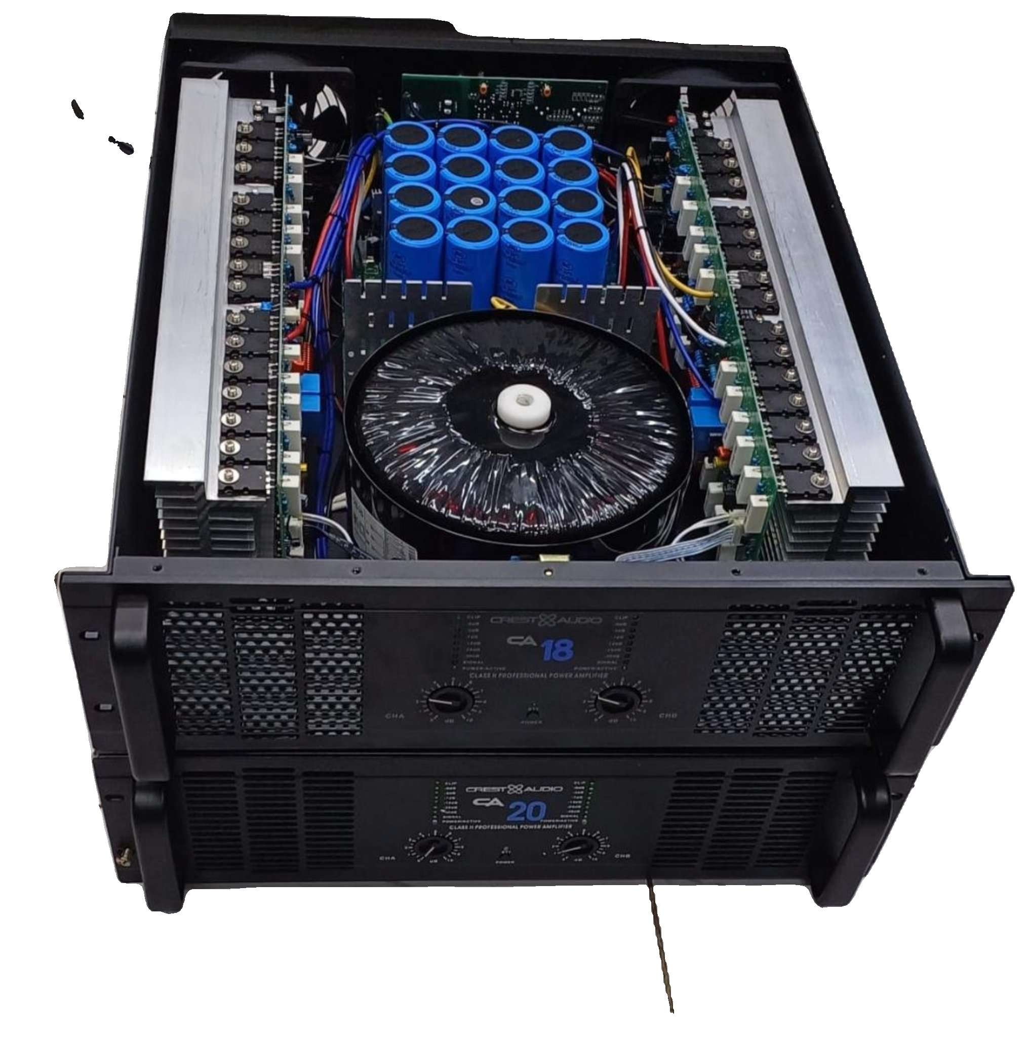 Crest Audio CA 18 professional power amplifier. - Image 2
